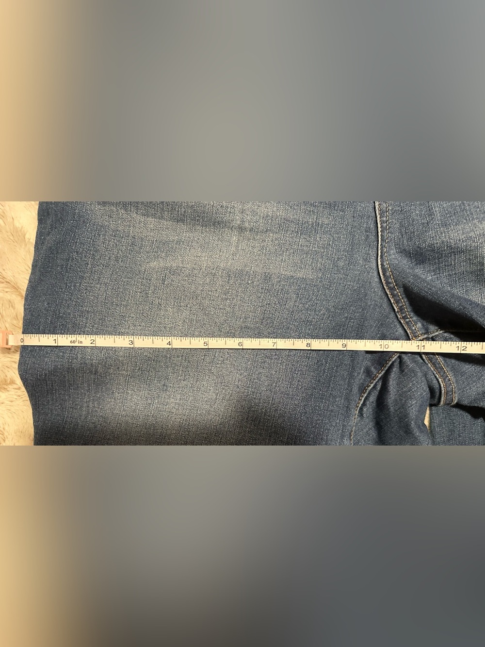 1822 Denim Skinny Jeans in Dark Blue with Light Fading - Picture 6 of 11